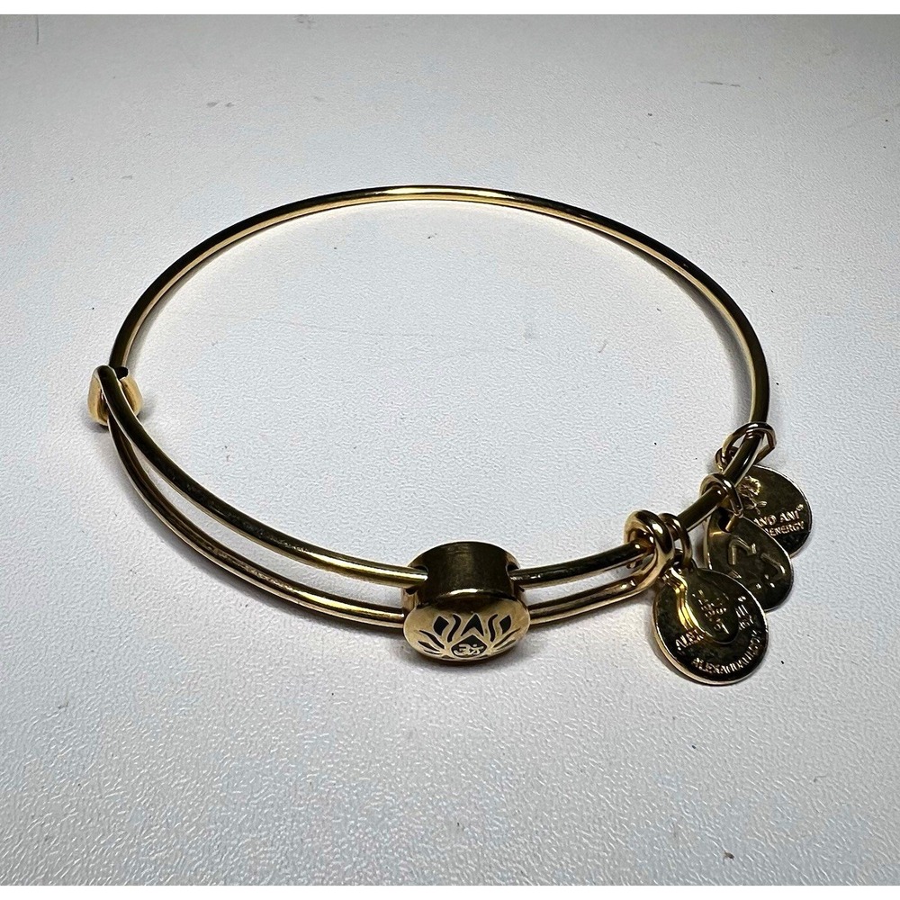 Alex and Ani Lotus Peace Petals Expandable Wire Bangle Gold Tone Charm Bracelet